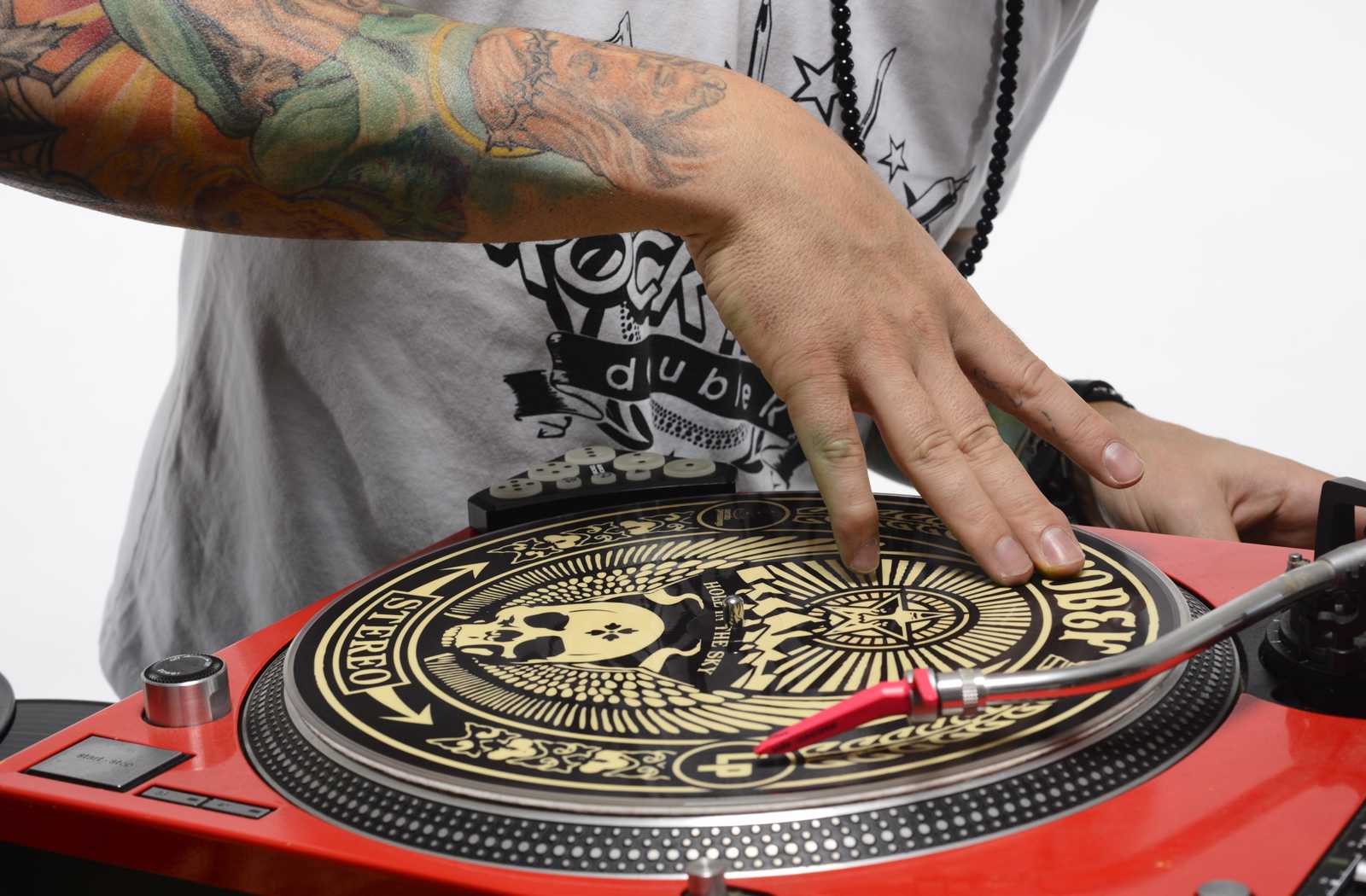 Everything You Need to Know Before Starting to DJ