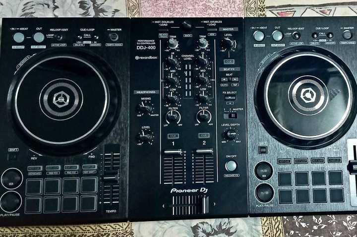ddj 400 controller